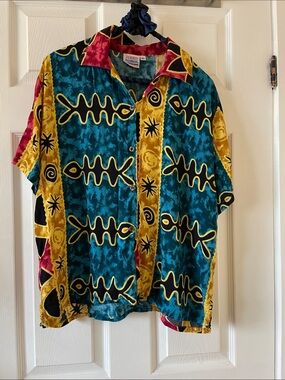 Jamaica 🇯🇲 jammin tie dye batik style shirt beach 🏖️ resort summer 1990s 90s